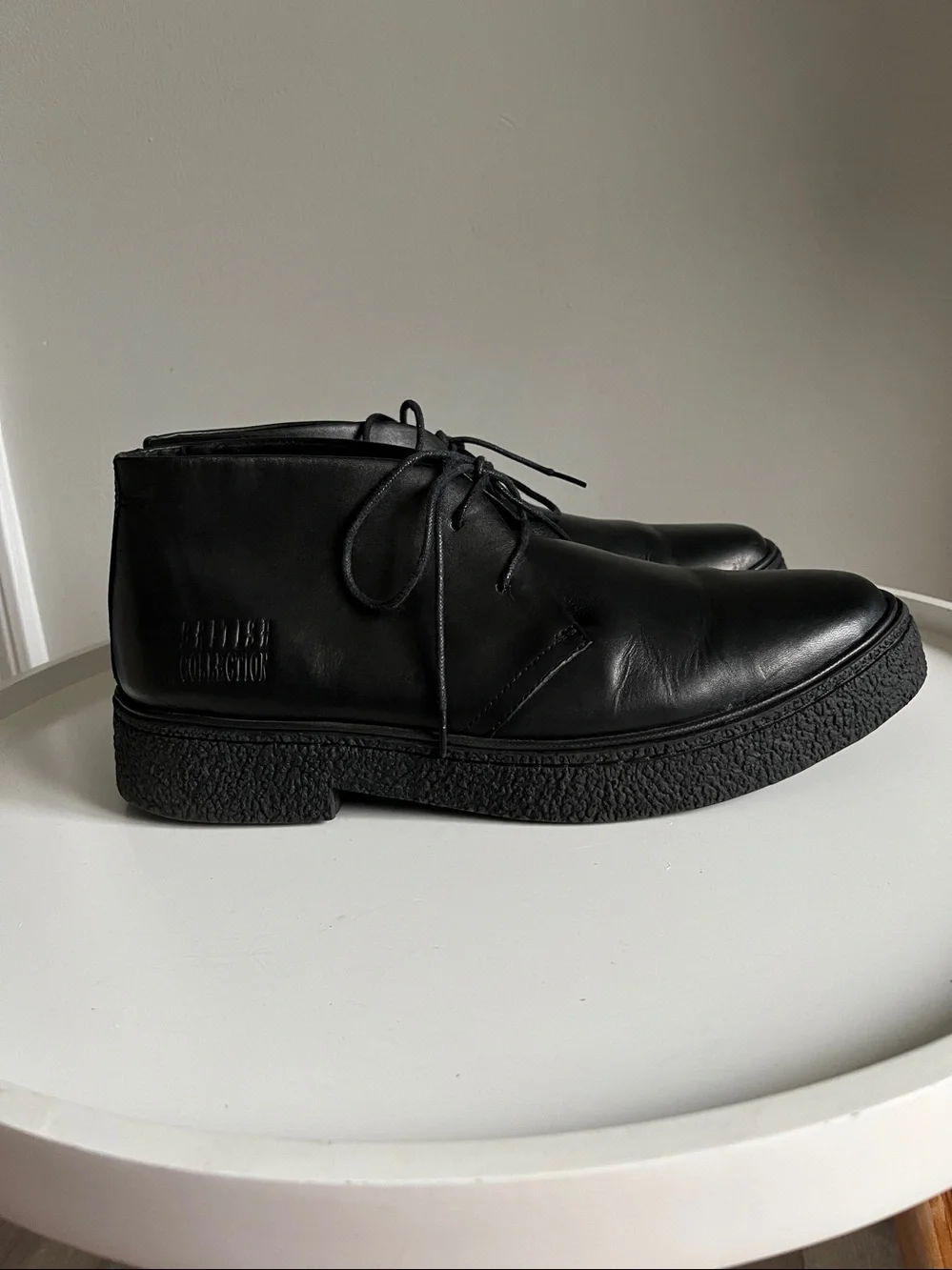 The Original British Walkers Men’s Playboy High Top Black Chukka Boot 10.5 M/W